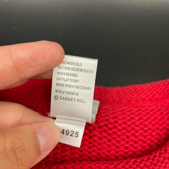 Garnet hill boys red 4T penguin theme sweater - Picture 3 of 5